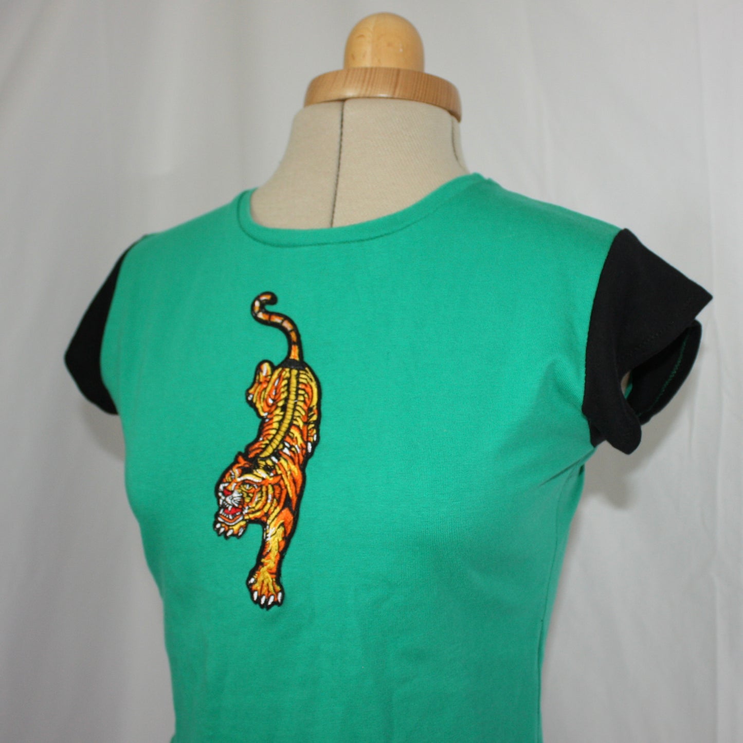 Green Tiger Baby T & shorts