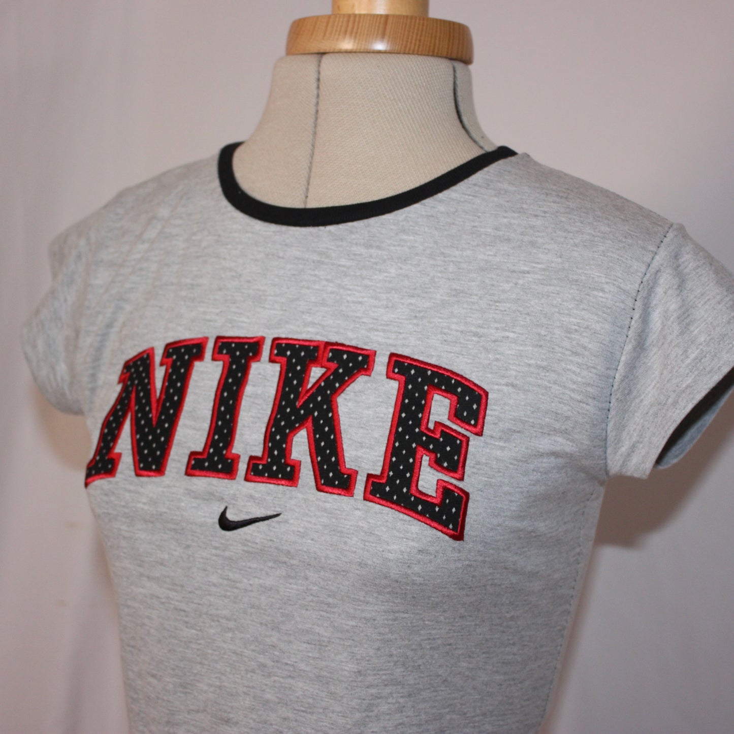 Nike baby T