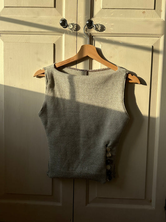 Button Top Pale Grey