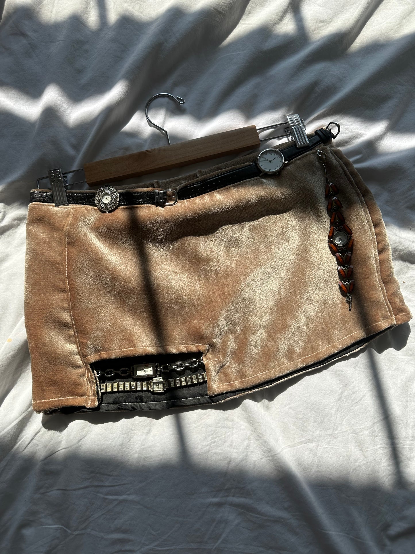 Velvet Watch Skirt Gold