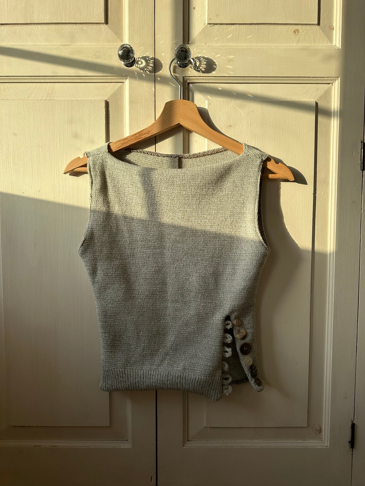 Button Top Pale Grey