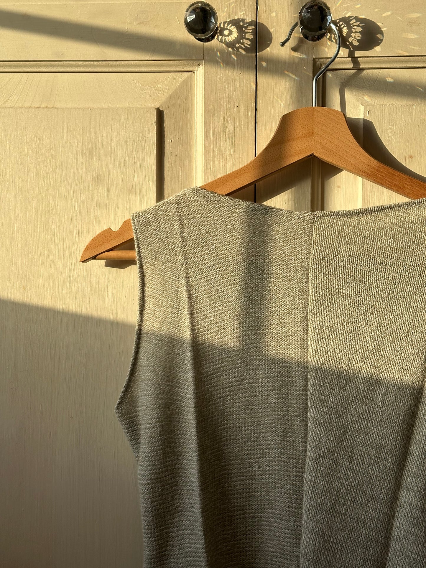 Button Top Pale Grey